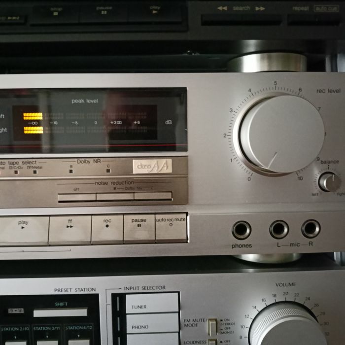 Продається касетна дека Techics RS-B505 клас АА а також ресивер Onkyo!