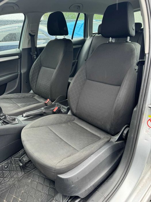 Авторазборка разборка шрот октавія а7 Octavia a7 FL рестайлінг рестайл