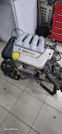 Motor e caixa COMPLETO Opel tigra 1.6 X16XE