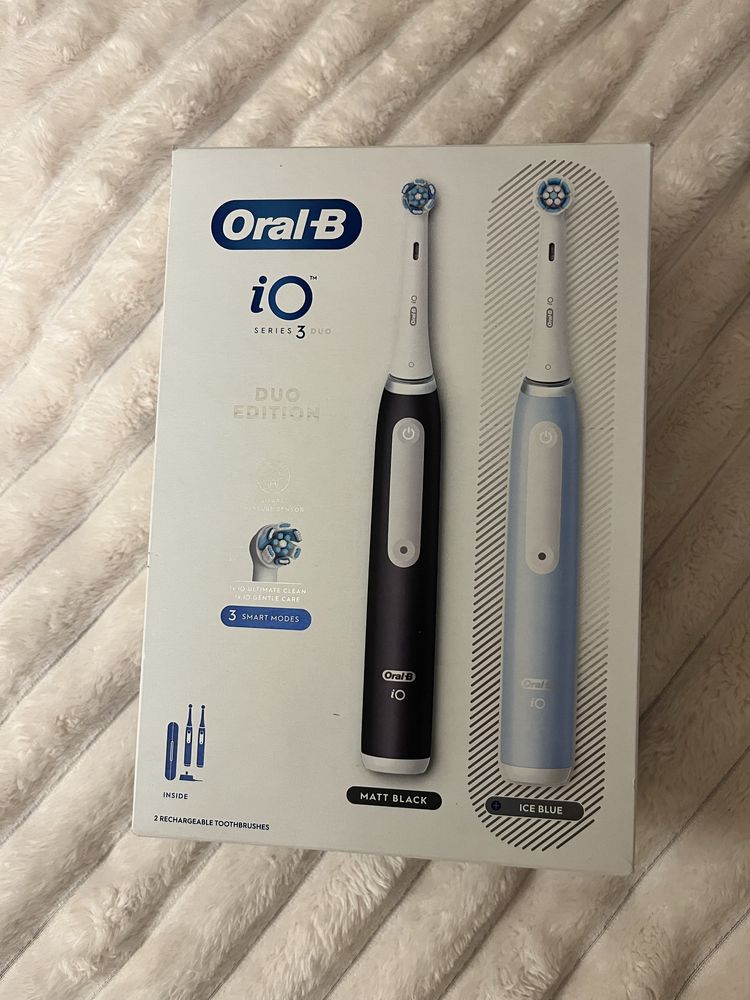 Набор электрических зубных щеток Oral-B Braun iO3