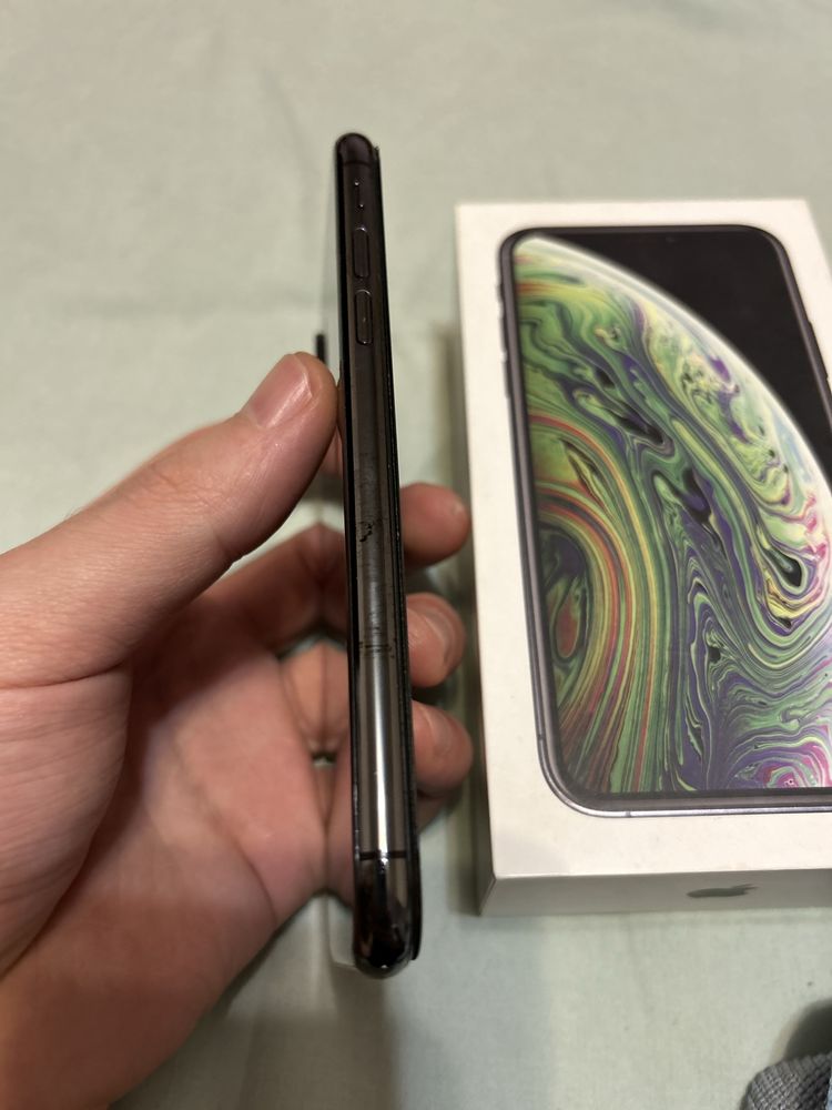 Iphone xs 64gb идеал.