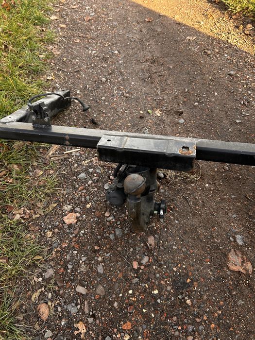 Hak audi a4b8 skladany