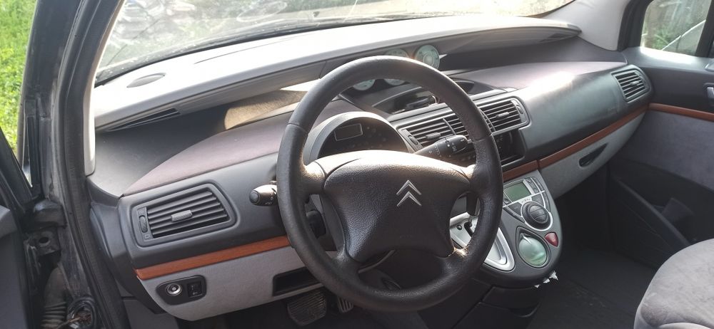 Ситроен C8. Шрот Citroen Peugeot 2.2 дизель на атомате.