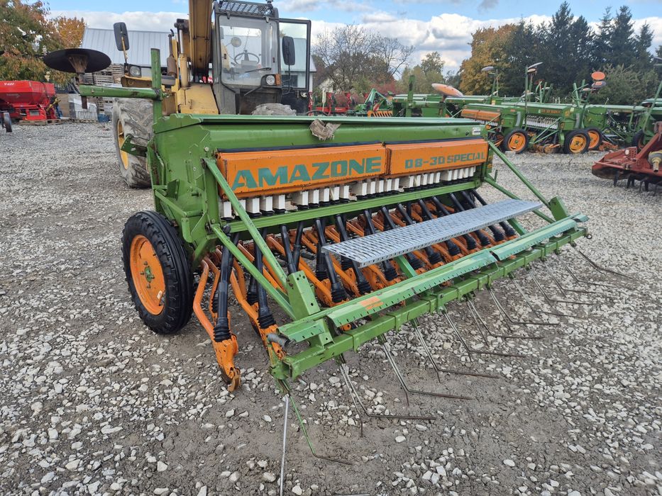 Amazone D8 3m Special sciezki znaczniki podest d7 d9