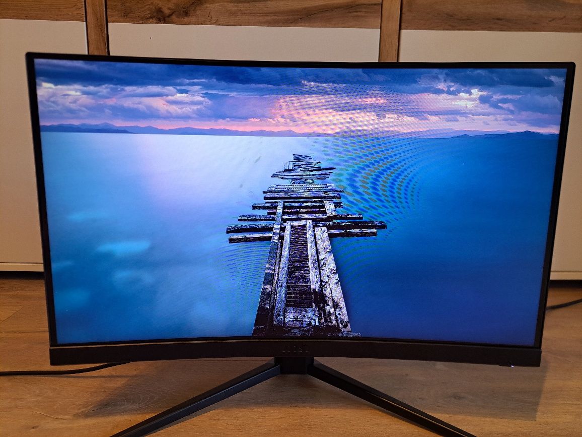 Monitor msi optix Mag241C