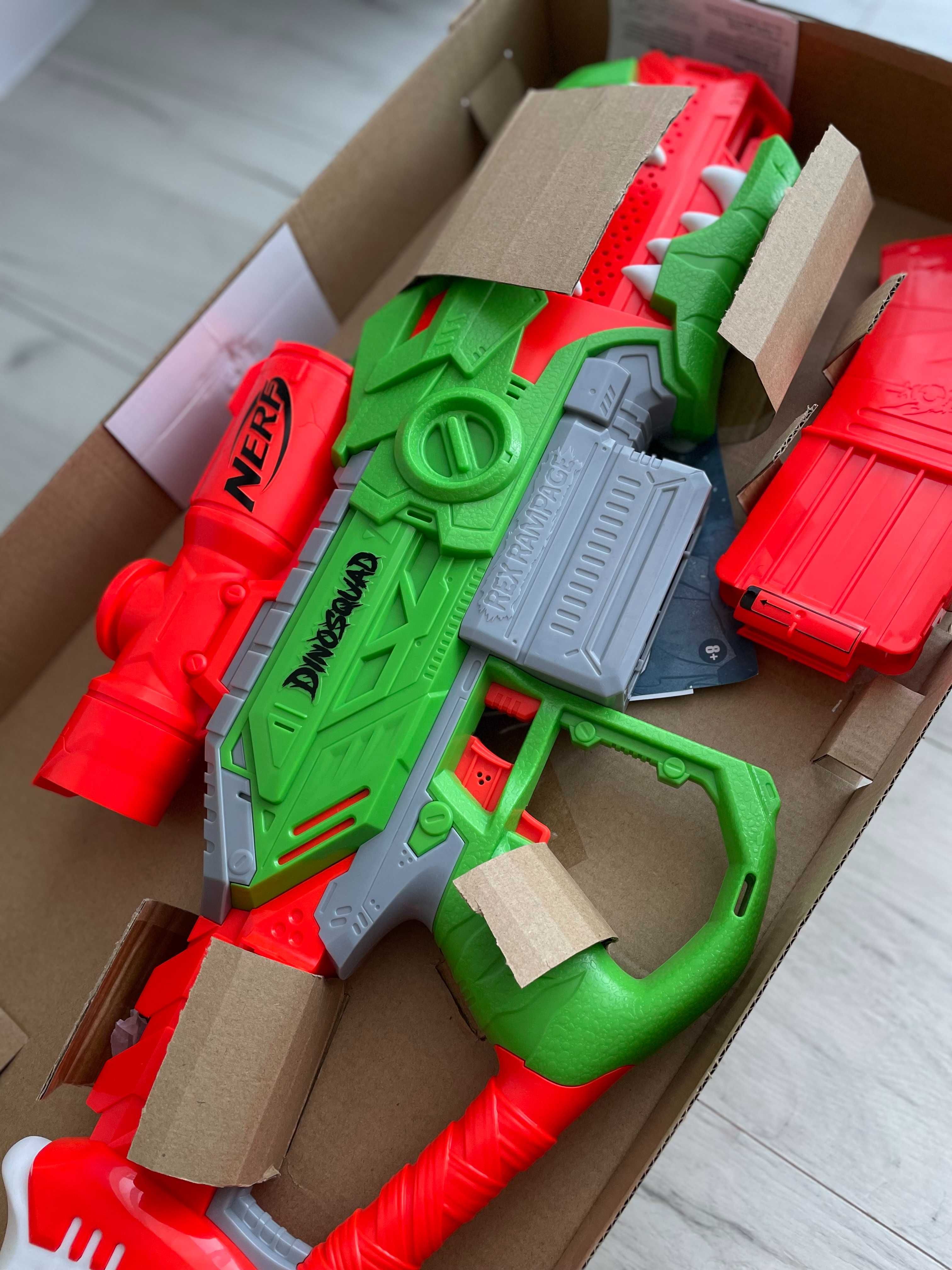 Hasbro Nerf DinoSquad - Wyrzutnia Rex-Rampage + strzałki