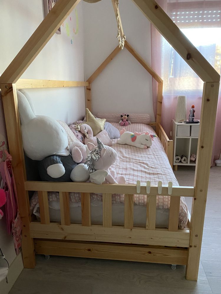 Cama Montessori casinha c/gavetas