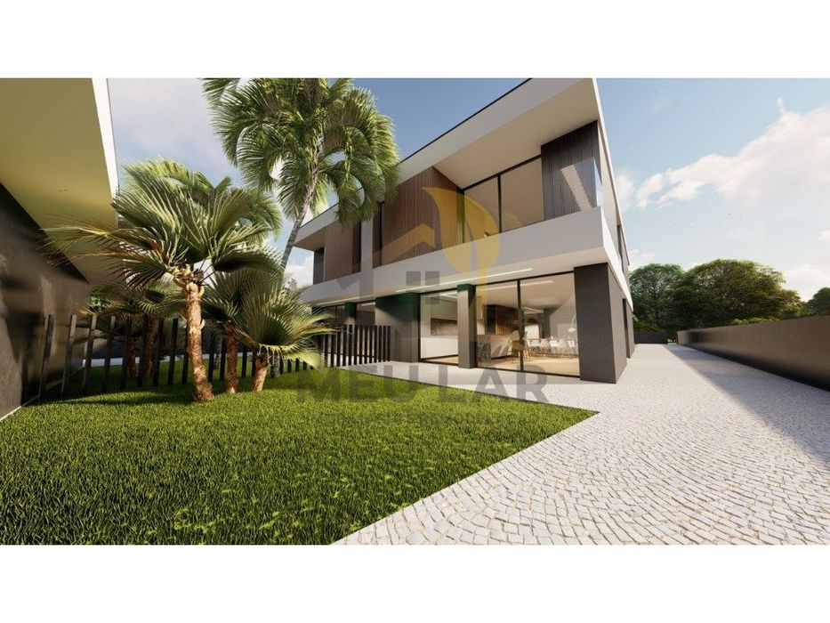 Moradia T3+1 Nova Em Fase Final De Construção - Canedo