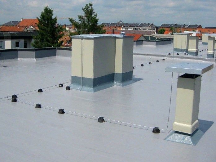 Продаж та укладання ПВХ мембрани для плоских дахів та гідроізоляції