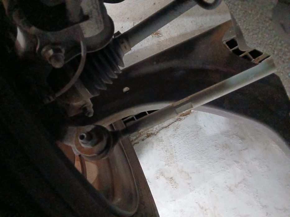 Manga de eixo frente esquerda DACIA Spring