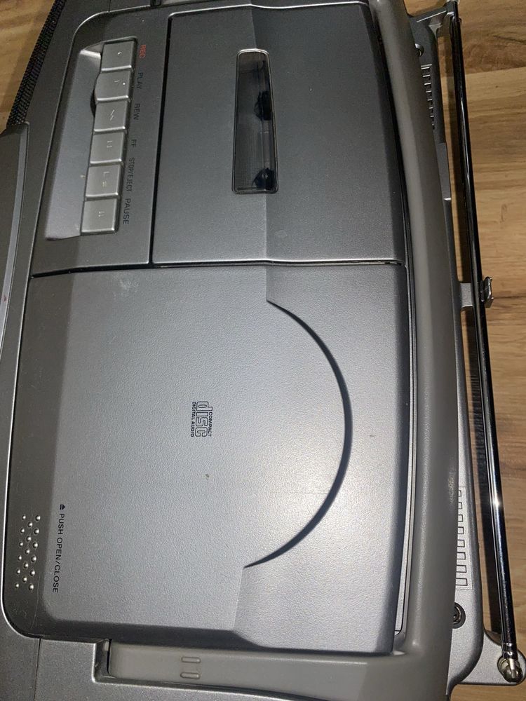 Radiomagnetofon Sony CFD-V27L - 100% sprawny,  klasyk - retro lata 90