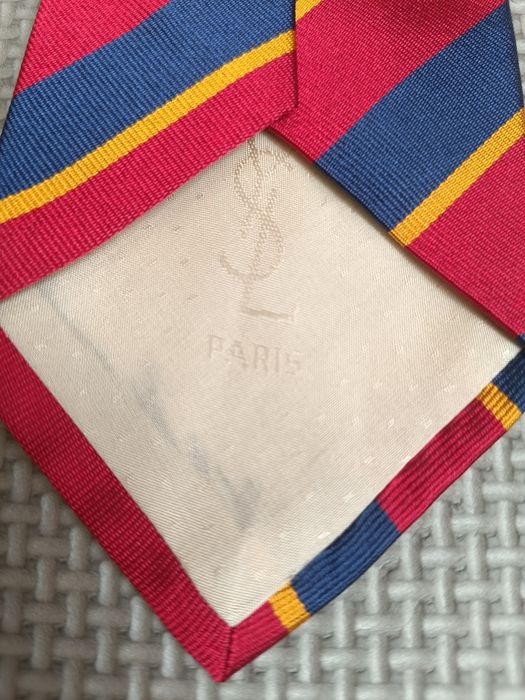 Krawat  YvesSaintLaurent Paris 100 jedwab
