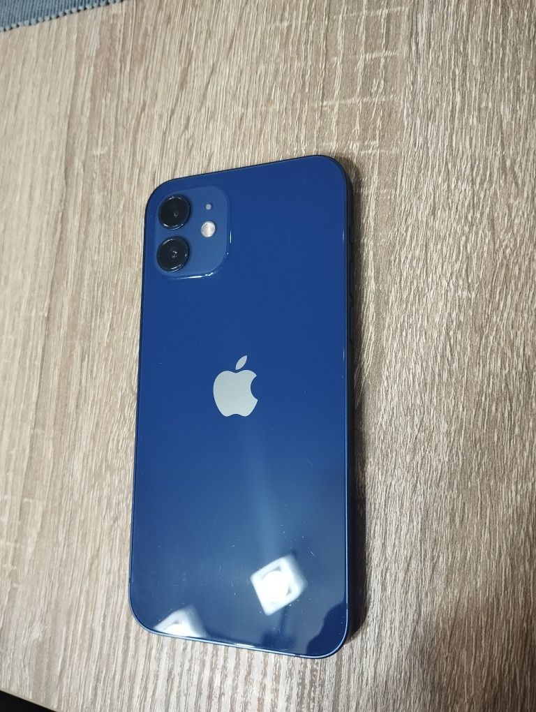 iPhone 12 , używany rok