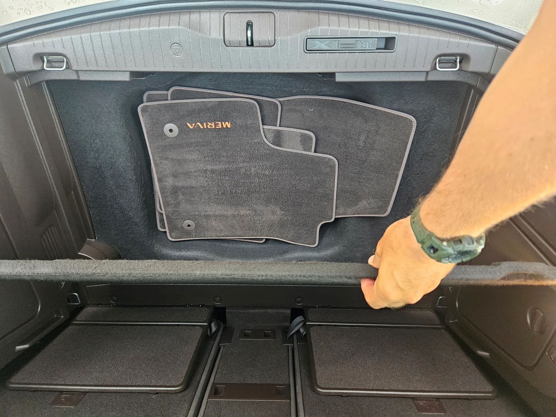 Opel Meriva Tylko 117 tys km przebieg , bagaznik rowerowy , jak nowa.