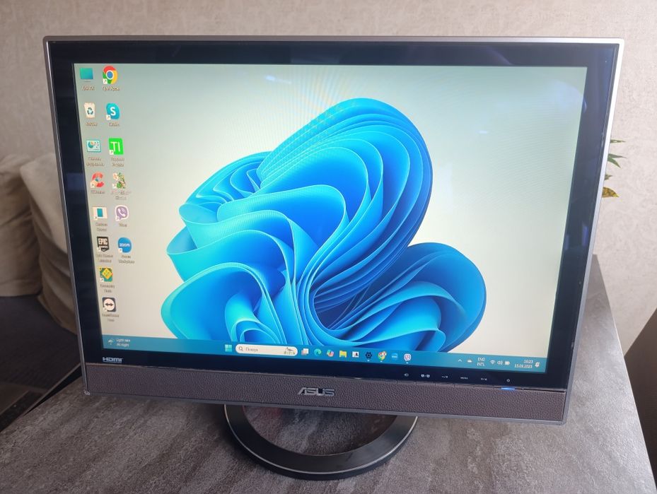 Монітор 22" Asus LS221H Black