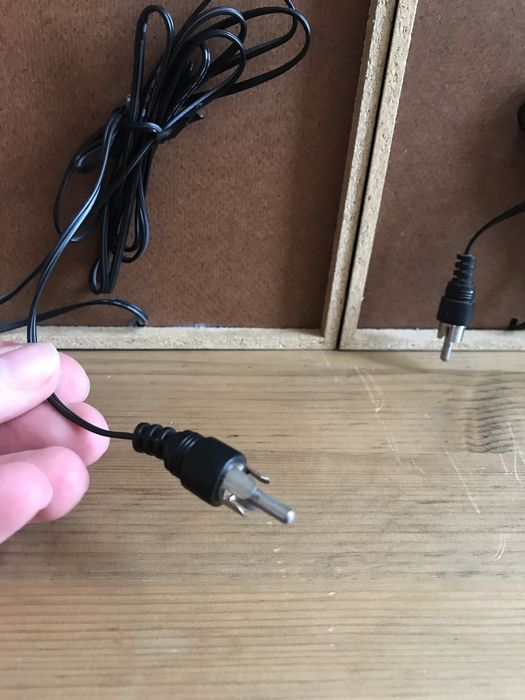 Динамічна акустична система 8 Ohms. Поличні колонки