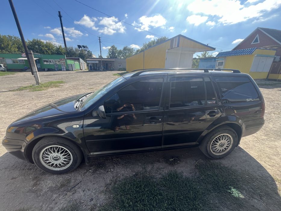 Продам автомобиль Golf 4