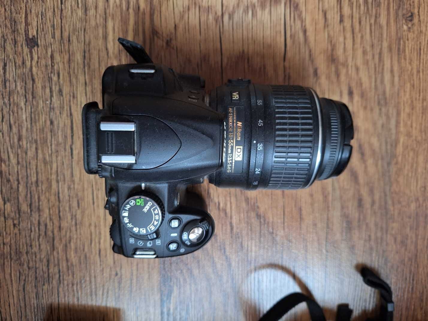 Aparat Nikon D3100
