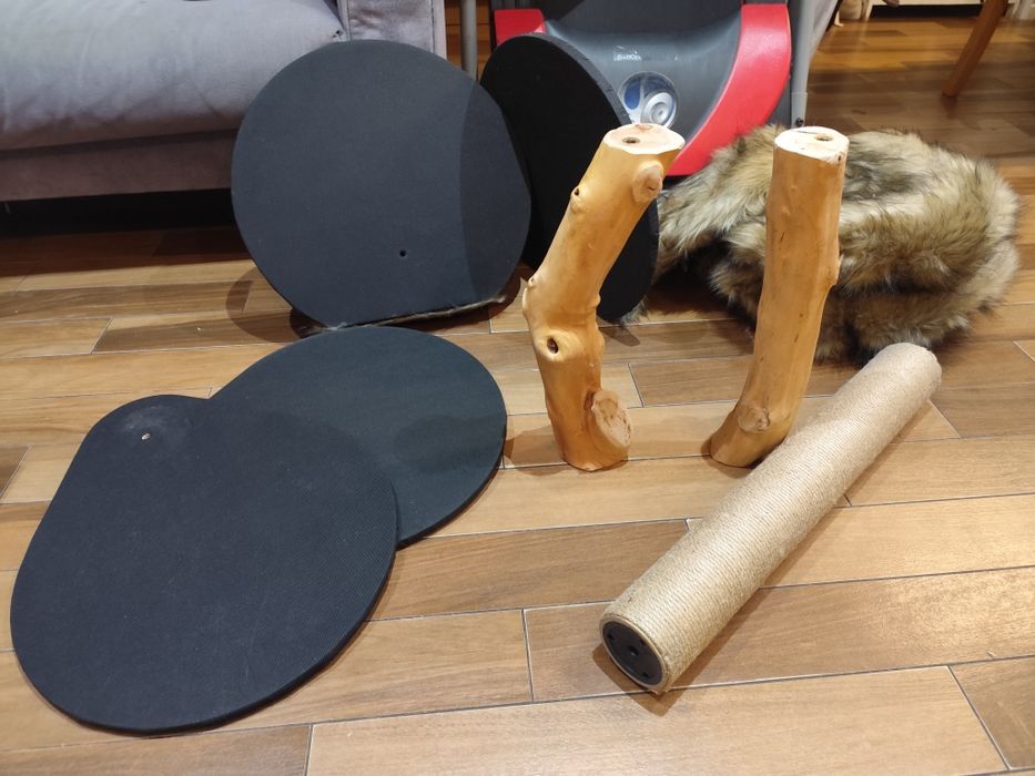 Drapak naścienny dla kota Karlie Shima wys. ok. 155 cm