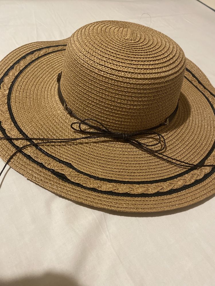 Пляжний новий капелюх