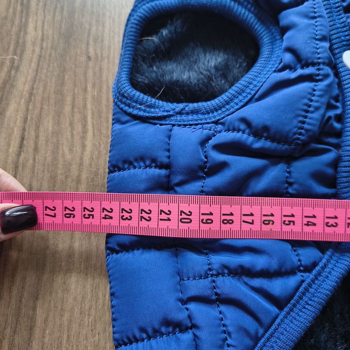 Kurtka pikowana ubranie dla psa niebieska