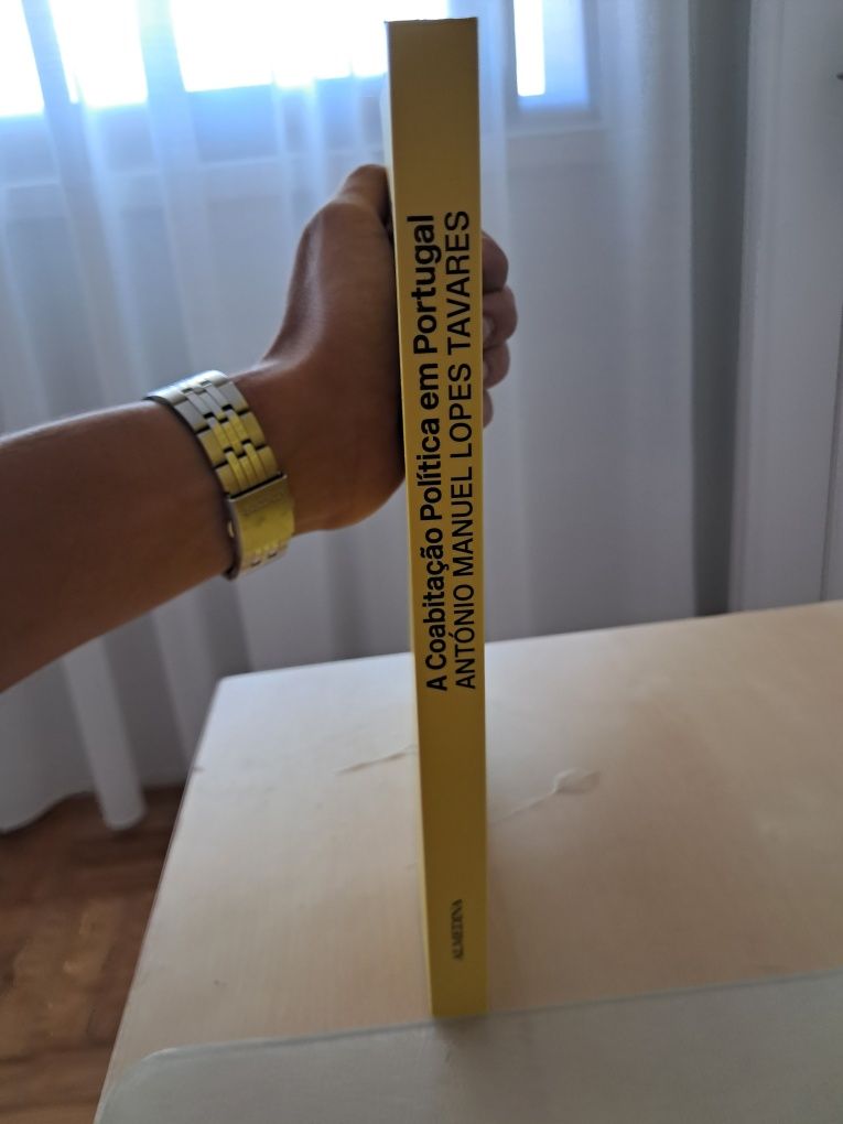Livro "A Coabitação Política em Portugal"