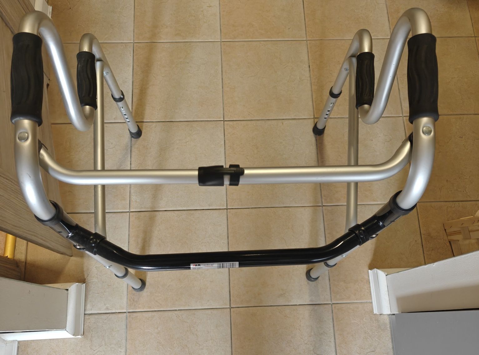 Balkonik  chodzik aluminiowy krocząco stały stan idealny