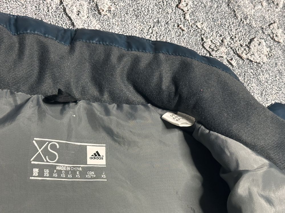жилетка Adidas XS