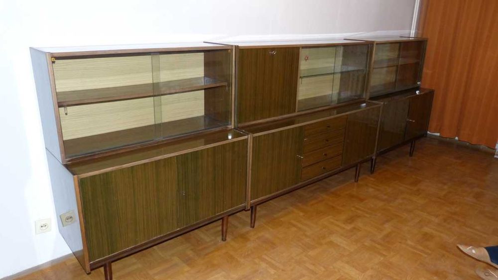 Stara meblościanka PRL z lat 70