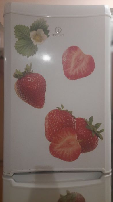 Холодильник б/у робочий