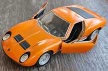 Машинка KINSMART Lamborghini Miura