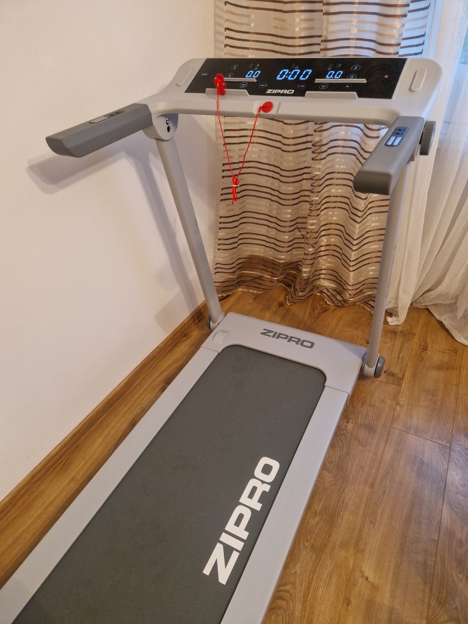 Domowa Nowa bieżnia ZIPRO