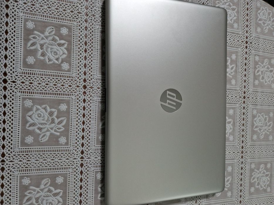 Portátil HP Intel core 5
