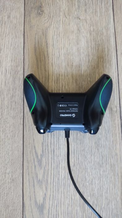 Продам 2 геймпади GamePro MG450B