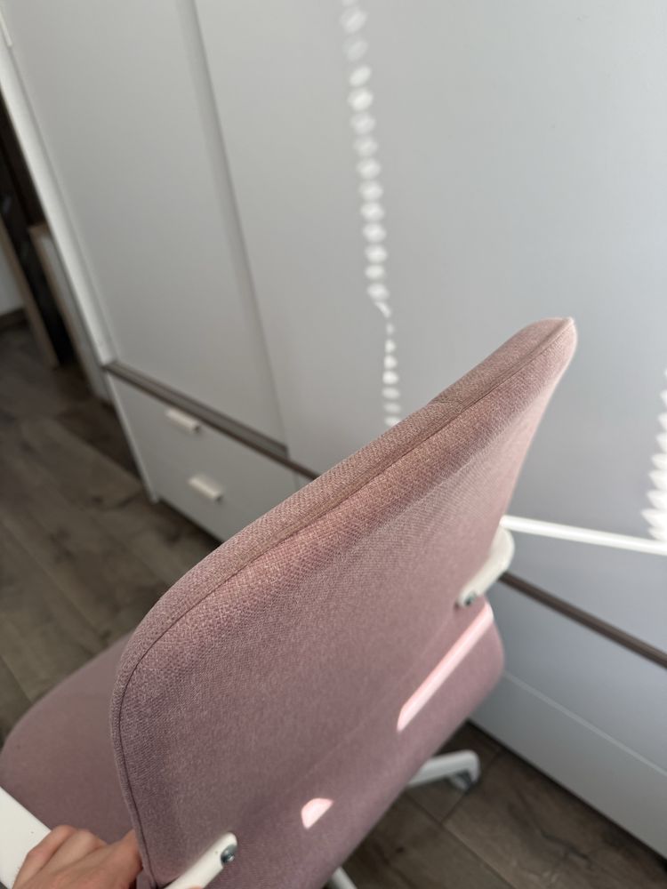 IKEA LANGFJALL Krzesło biurowe z podłokietnikami