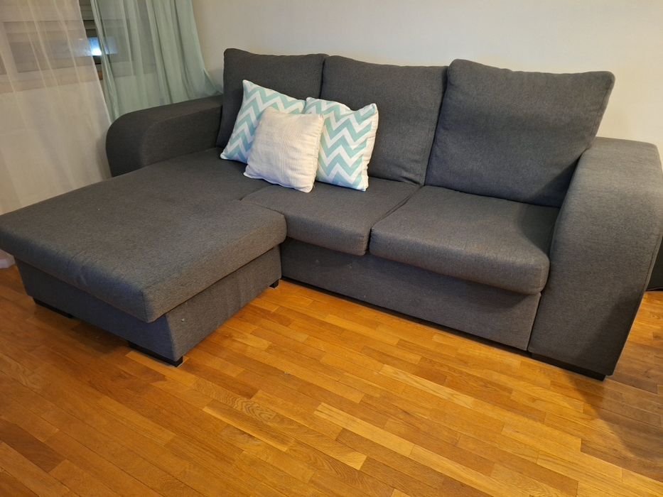 Sofá 3 lugares chaiselongue reversível