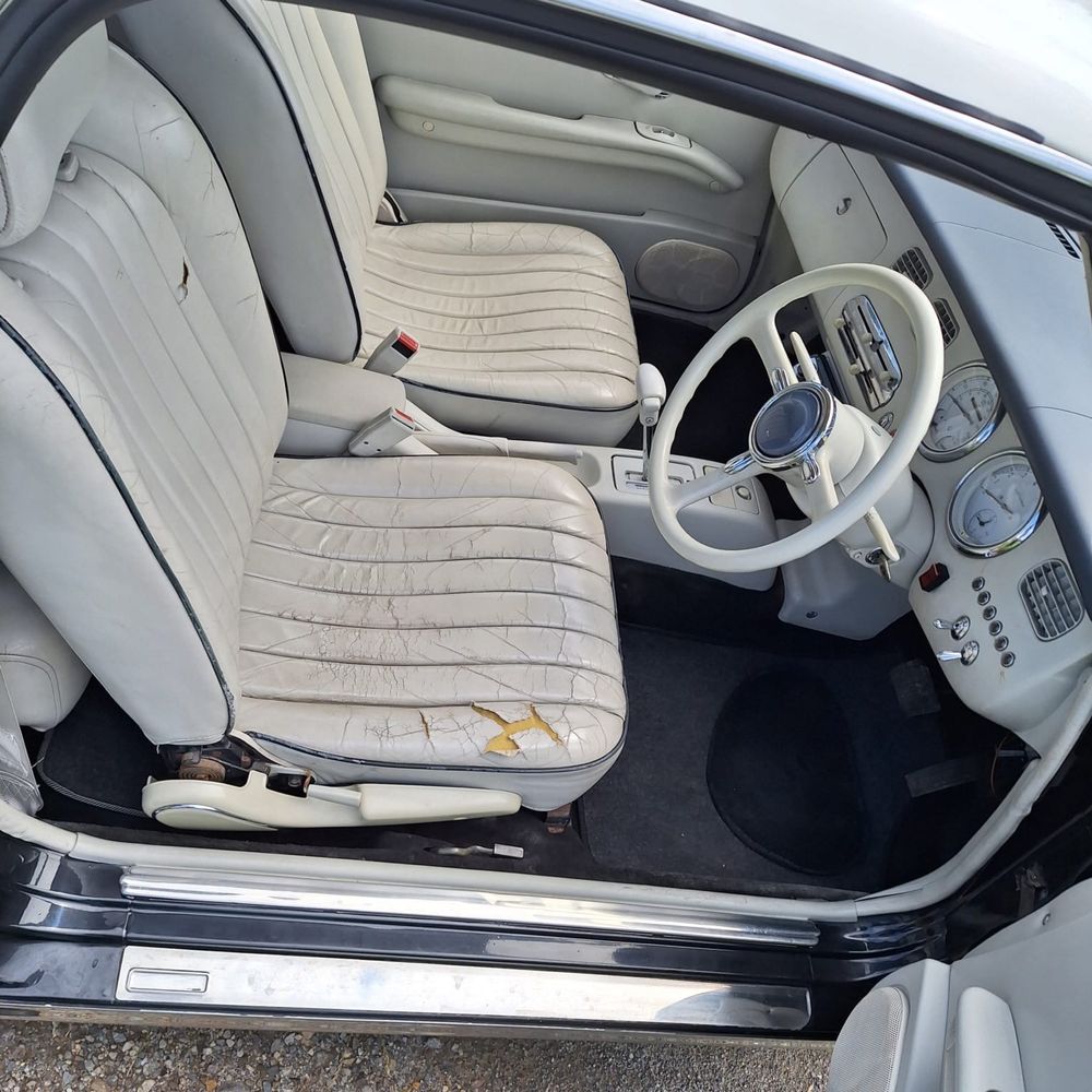 Nissan Figaro , cabrio