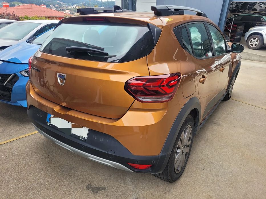 Dacia Sandero Stepway 2020 para peças