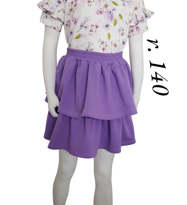 Nowa spódniczka dziewczęca w rozmiarze 140 produkt Hand Made