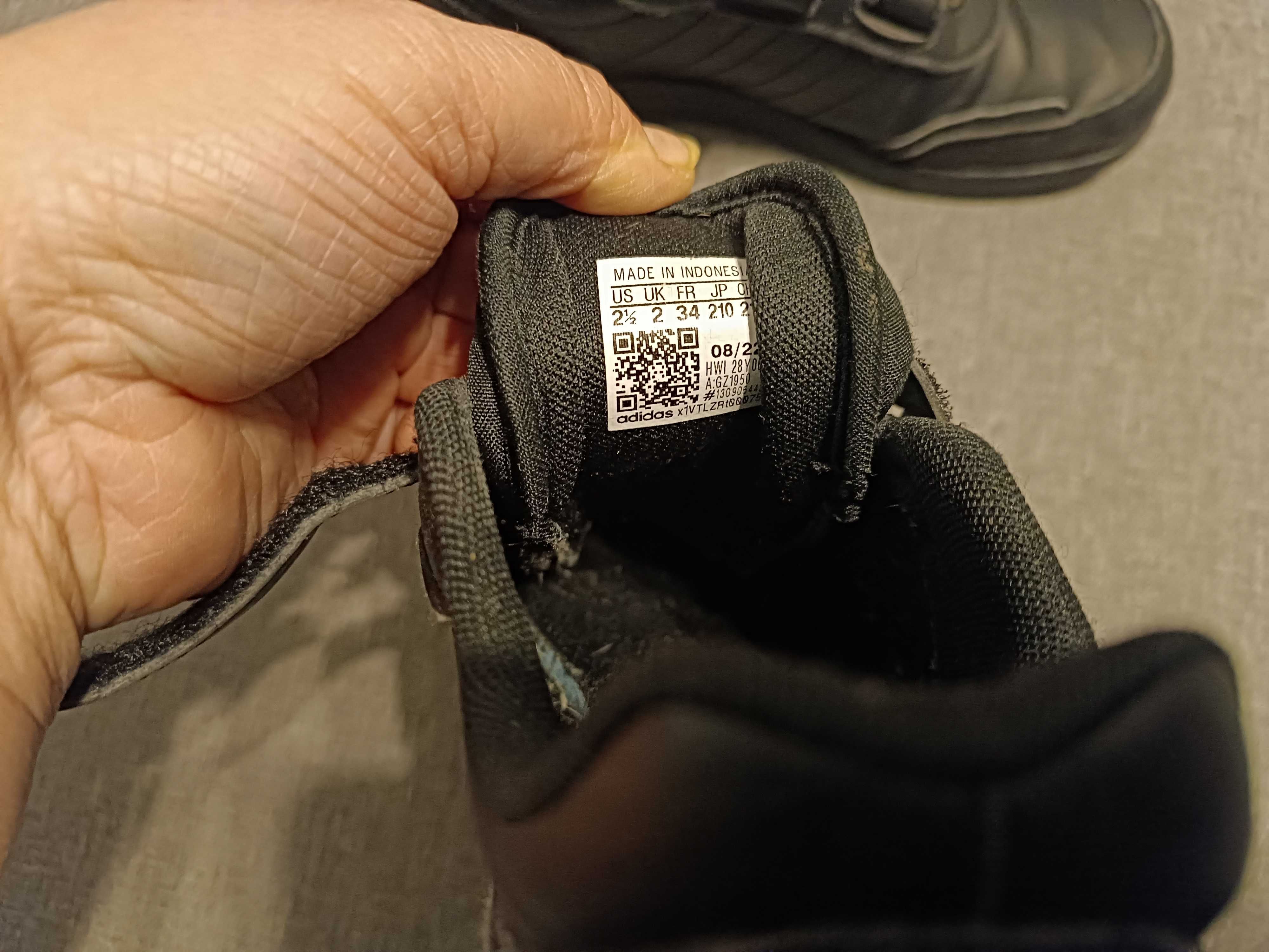 Adidasy Adidas czarne rozmiar 34