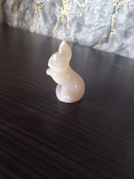 Статуетки    штофи