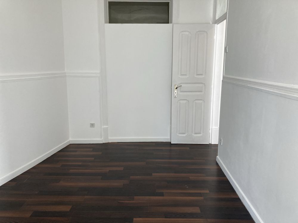 Apartamento T2 com logradouro Alto dos Moinhos