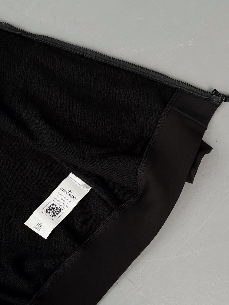 худі STONE ISLAND в чорному кольорі