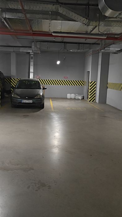 СДАМ паркинг в 45 ЖЕМЧУЖИНЕ на Каманина