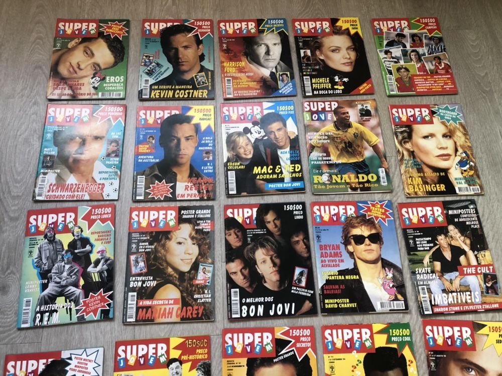 29 revistas do Super Jovem