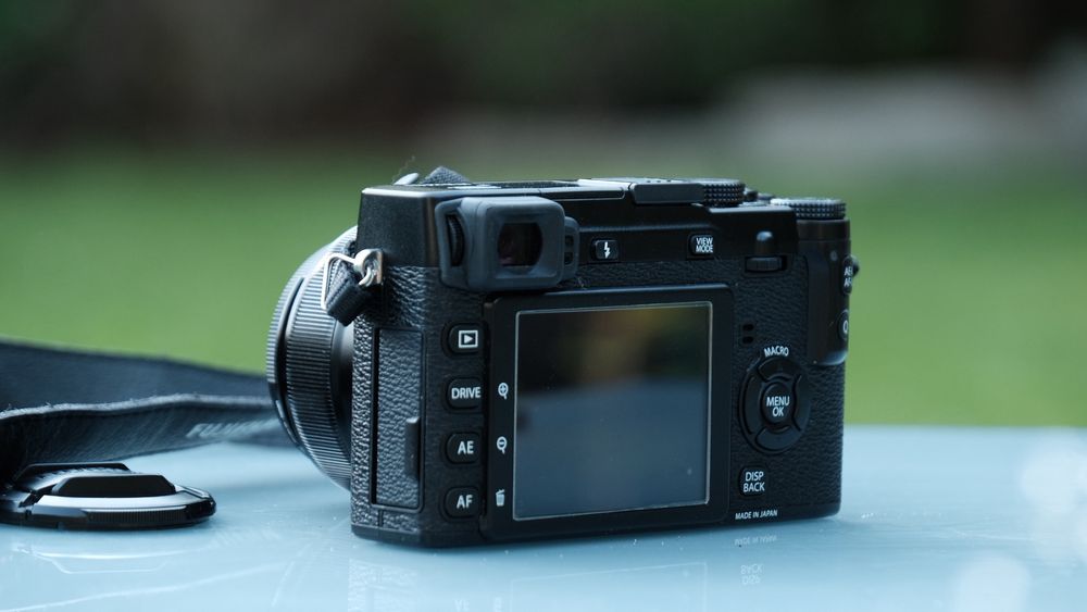 Aparat FUJIFILM X-E1 Fujinon FX 35 R1:1.4 (Made in Japan 21A14210)