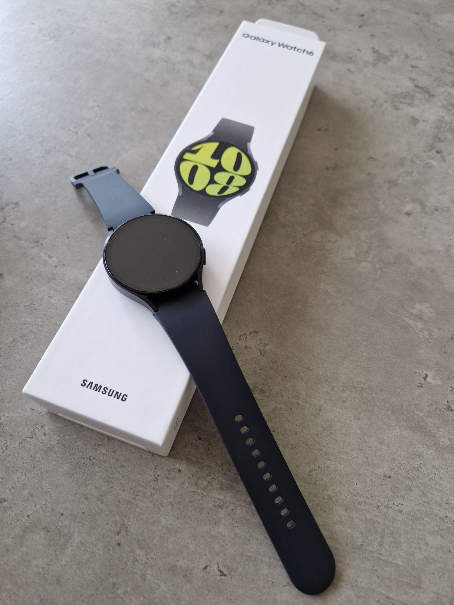 Nowy zegarek Galaxy watch6, gwarancja dwa lata