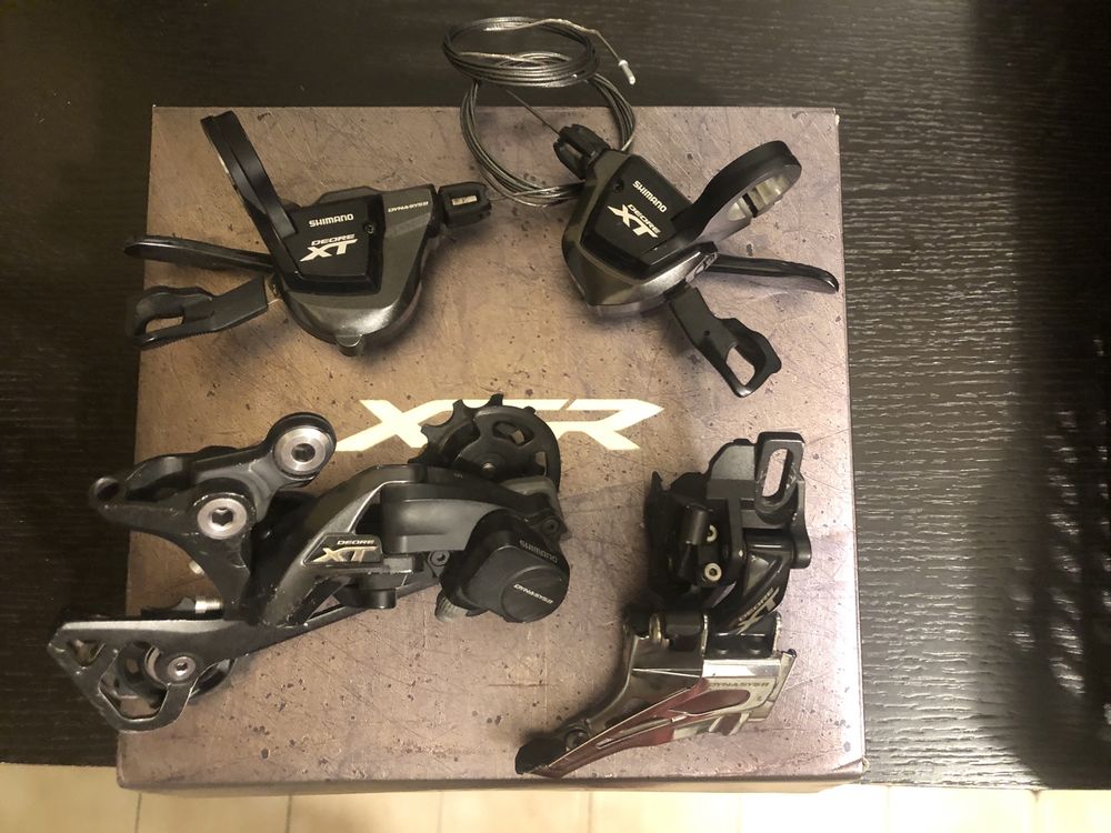 Grupo XT e travões Sram Guide e shifter SLX