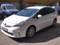 Сдам на довгострокову оренду Toyota Prius V гiбрид