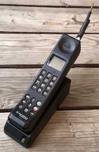 Stary telefon komórkowy Motorola International 3200 retro cegła UNIKAT